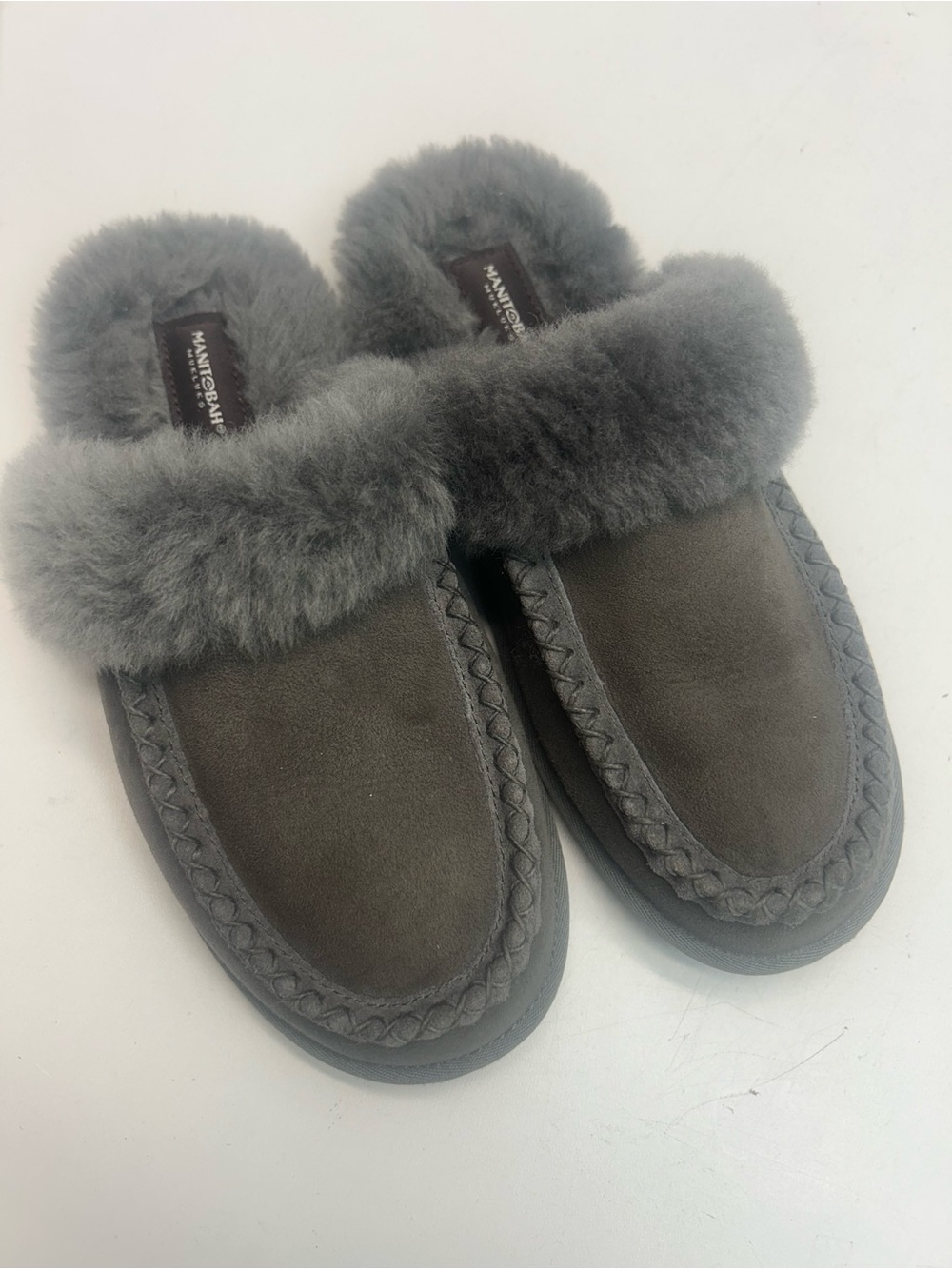 Manitobah Mukluks Cabin Shearing Slide Slippers